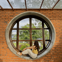 Ventana Circular Fija de Aluminio de Lujo Moderna, Insonorizada y con Doble Acristalamiento para Baños de Villas y Viviendas Residenciales de Alta Gama