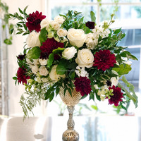 Boule de fleurs artificielles en soie bordeaux de haute qualité, grande pièce maîtresse pour mariages - Décoration de luxe moderne pour événements de mariage