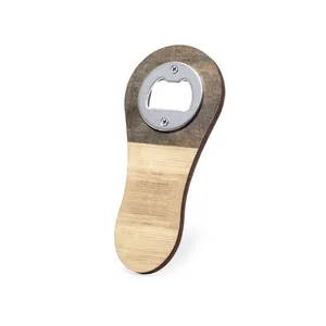 Apribottiglie magnetico in legno gadget personalizzati - Product Image 1