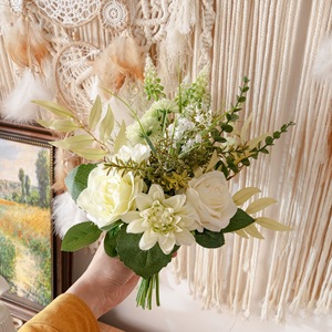 Bouquet de fleurs artificielles Jingxiang, roses blanches en tissu tissé plastique, décoration de mariage et de maison CF01374 - Product Image 2