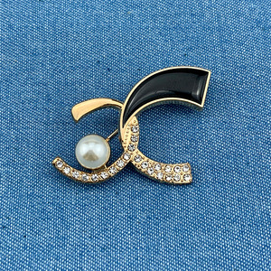 Diamond Pearl Number Brooch Gold Black Enamel Crystal Women's Fashion Party Accessory - Product Image 1