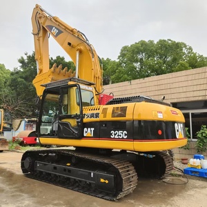 Excavatrice d'occasion CAT 325C de 25 tonnes à vendre à prix avantageux, bien entretenue, matériel de construction à Shanghai, Chine. - Product Image 1