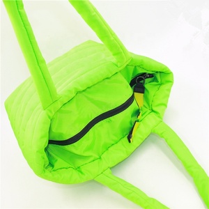 Sac à main matelassé <span class=keywords><strong>de</strong></span> grande capacité pour femmes, protection <span class=keywords><strong>de</strong></span> la chaleur, vert, fluorescente, fourre-tout, avec fermeture éclair, durable, - Product Image 4