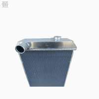 Radiateur central 326-3870 en gros pour pelle hydraulique CAT 320D – Stock disponible pour distributeurs mondiaux de pièces de pelle et ateliers d'entretien