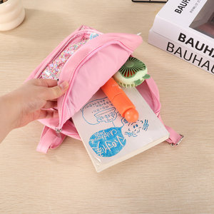 <span class=keywords><strong>Zainetto</strong></span> per Bambine a Forma di <span class=keywords><strong>Unicorno</strong></span>, con Glitter e Paillettes, Leggero e Impermeabile, per l'<span class=keywords><strong>Asilo</strong></span> - Product Image 6