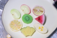 Hete Verkoop Zomer Fruit Miniatuur Pvc Watermeloen Appel Aardbei Cherry Oranje Mini Modellen Voor Drankjes Topping Decoraties Diy
