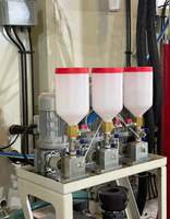 Machines de moulage par injection de polyuréthane neuves, vente chaude en Chine, fourniture directe usine, idéales pour la production de roues de rouleaux, de joints de pneus et de grattoirs