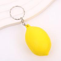 Nieuwe PU-schuim gesimuleerde fruit squishy sleutelhanger langzaam terugverend stressverlichtend knijp speeltje schattig fruit rugzak hanger voor kinderen cadeau