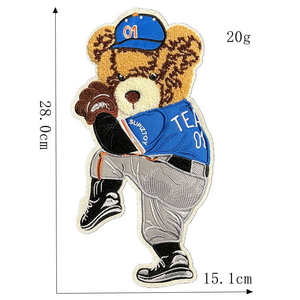 Высококачественные нашивки из ткани с вышивкой в виде медведя — модный декор для одежды и рюкзаков - Product Image 5