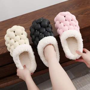 รองเท้าแตะชายหาดเปลือยทันสมัยสำหรับผู้หญิงรองเท้าแตะนวดโฟมสวมใส่สบายทนทานสำหรับฤดูร้อน - Product Image 1