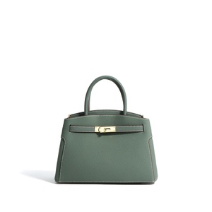 Borsa Tote Vintage in Vera Pelle 2026 per Donna, Nuova Collezione per Matrimoni, Chiusura con Coulisse, Grande Capacità, ODM e OEM - Product Image 1