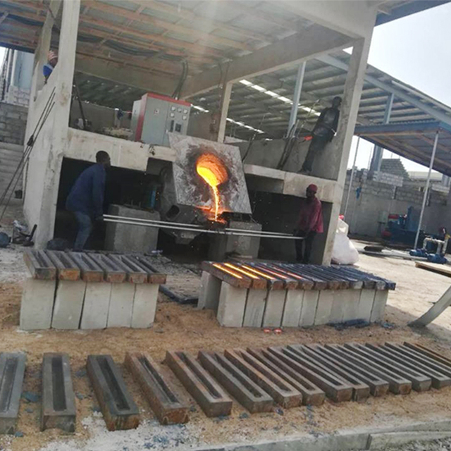 100KG to 15Ton Industrial Foundry Melting Furnace Induction Smelting Scrap Iron Steel Machine Metal Casting Equipment