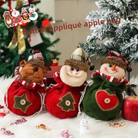 Sacs cadeaux en feutre patchwork avec boutons, motif pomme, renne, gnome, bonhomme de neige, pochette à cordon pour Noël, fruits, bonbons, emballage cadeau pour la veille de Noël