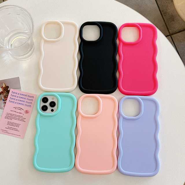 Customized Candy Color Anti-Scratch Wavy Women's Mobile Phone Case for Samsung Fashionable Accessory