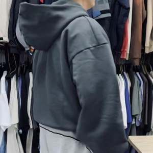 Yingling Baggy Zip up Hoody Fleece en blanco Heavyweight Full Zip up Hoodie con Big Hood Boxy Cropped 520gsm Rhinestone Hoodie - Product Image 2