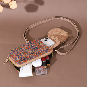 Borsa a Tracolla Piccola da Donna con Design Multielemento Effetto Corteccia, Chiusura a Cerniera, Fodera in Poliestere, Tracolla Singola, Portamonete Portatile e Porta Carte - Product Image 3