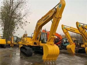 Excavatrice d'occasion Komatsu PC200-8 20T de haute qualité avec peinture d'origine, système hydraulique solide à faibles heures de travail et prêt au travail - Product Image 2