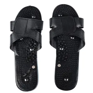 Ce Goedgekeurde Tientallen Eenheden Geleidende Massage Slippers Sandalen Reflexologie Slippers Magnetische Massager Acupunctuur Voetapparaat