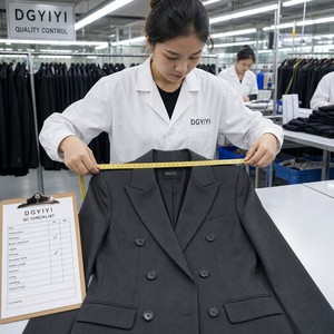 Costume de tailleur OEM personnalisé pour <span class=keywords><strong>femme</strong></span>, blazer croisé structuré, pantalon de travail, grandes tailles, du CA 14 au 26 - Product Image 4