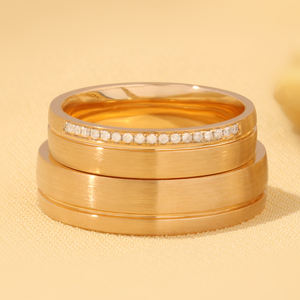 18 Karat Gelbgold Pave Diamantringe für Ihre Versprechen Ringe Paar Set Ehering Free Engraved - Product Image 3