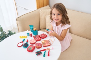 Trousse de <span class=keywords><strong>Maquillage</strong></span> Portable de Noël pour Enfants, Ensemble de <span class=keywords><strong>Maquillage</strong></span> de Fête pour Filles, Cadeau de Noël - Product Image 4