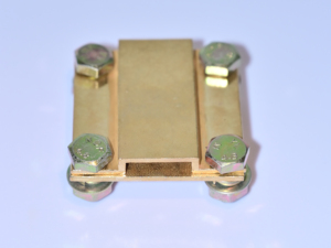 Morsetto di <span class=keywords><strong>terra</strong></span> piatto a croce in ottone resistente, di successo sul mercato, per messa a <span class=keywords><strong>terra</strong></span> contro i fulmini - Product Image 2