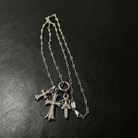 Collier à double épée incrusté de diamants, élégant et polyvalent, tendance et personnalisé pour les couples