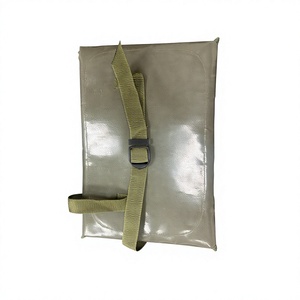 กระเป๋าเก็บของ PVC กันน้ำสีเขียวมะกอกพร้อมซิปปิด - Product Image 2