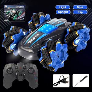 Auto de Carreras a Control Remoto de Alta Velocidad 2.4G 4WD, Juguete Listo para Usar, Mini Auto para Niños de 10 Canales con Alcance de 40-50m, Acrobacias en Interiores y Exteriores, Cable USB - Product Image 2