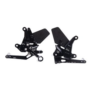 Ala in fibra di carbonio AKOSO parti di ricambio da corsa moto CNC Rearset per <span class=keywords><strong>KTM</strong></span> <span class=keywords><strong>1290</strong></span> 1390 Super Duke 2020-2025 - Product Image 2