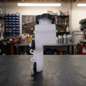 Réservoir d'huile de frein en plastique pour maître-cylindre automobile, prix usine, compatible avec Bajaj Compact Tricycle - Product Image 3