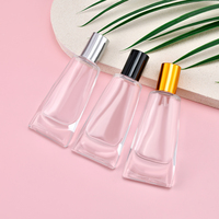 Flacon roll-on vide en verre transparent de 10 ml (1/3 oz) avec bille métallique pour huiles essentielles, parfums, déodorants, fragrances et emballages cosmétiques