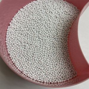 Granules de qualité bouteille PET fabricant de plastique copeaux de polyester granulés PET blancs vierges et recyclés YS-Y01 CZ-302 puce PET - Product Image 3
