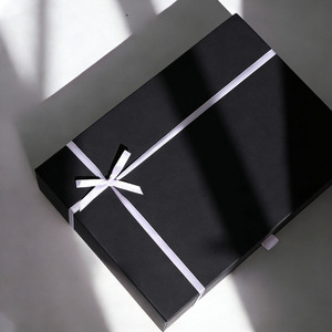 Customized Logo High-End Portable Luxury Handmade Gift <strong>Box</strong> <strong>Set</strong> for Bridesmaid Proposal with Lid and Magnetic Closure - Product Image 4
