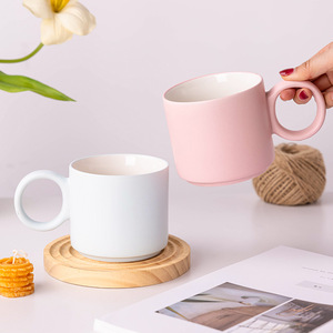 Mug en céramique avec poignée ronde, finition mate, couleur unie, tasse à café ou à lait, cadeau, logo personnalisé, tasse individuelle - Product Image 5