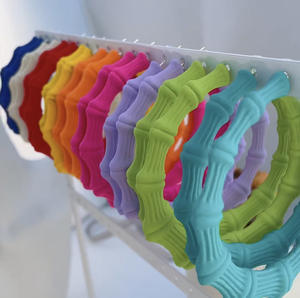 Qiuhan 75 มม.ไม้ไผ่ Hoop อะคริลิคเรซิ่นที่มีสีสันต่างหูผู้หญิงของขวัญเครื่องประดับสไตล์ฤดูร้อนแฟชั่นน่ารักชุบเงิน 2 คู่ - Product Image 3