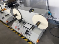 Nueva Máquina Rebobinadora Automática de Película Lingtie con Velocímetro Constante, Contador de Piezas y Rebobinado Automático para Películas de PVC, PET y BOPP