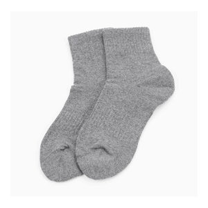 Chaussettes ras du cou bleues unies personnalisées pour hommes, tricotées, style classique, usage quotidien, respirantes, avec revers antidérapant et logo, en coton confortable pour l'automne - Product Image 5
