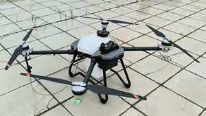 Dron Agrícola de Alta Eficiencia con Estructura de Fibra de Carbono y Pulverizador de 20L para Operaciones Profesionales de Pulverización de Cultivos - Product Image 6
