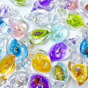 จี้เปลือกหอยอะคริลิคหลากสีสัน เรืองแสง สำหรับทำเครื่องประดับ DIY ตกแต่งกระเป๋า โทรศัพท์ ต่างหู จี้แฟชั่น - Product Image 4