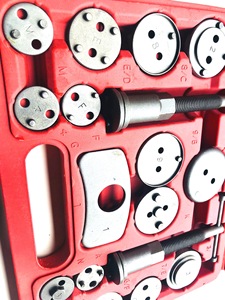 NOUVEAU 18Pcs Universal Caliper Wind Back Kit Disc Brake Piston Rewind Tool Car <span class=keywords><strong>Service</strong></span> Tool - Product Image 4