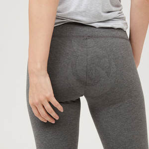 Legging de bonne qualité pour femmes Legging avec logo personnalisé pour femmes Legging uni pour femmes à un prix raisonnable - Product Image 4