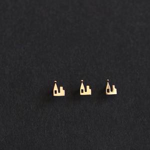 ต่างหูรูปปราสาทสีทอง14K สตั๊ดมินิเรียบง่ายเรียบง่ายสไตล์มินิมอลเครื่องประดับเด็กน่ารัก kj247 - Product Image 1