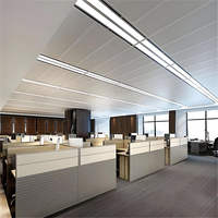 Panneau de plafond suspendu en aluminium, taille et couleur personnalisées, décoration intérieure, plafond suspendu pour bureau, centre commercial, hôtel, anti-déformation