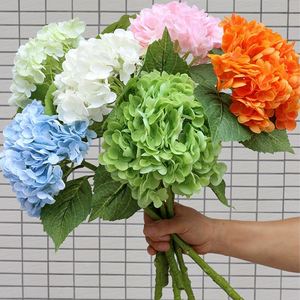 Fleur d'hortensia artificielle de haute qualité, toucher réaliste, en tissu de soie blanc, aspect naturel, pour mariage - Product Image 6