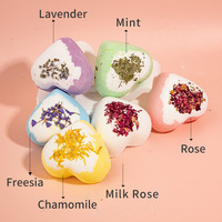 Boules de sel de bain en forme de cœur de 100g en gros - Bombes de bain parfumées à la rose, boules de bain en forme de cœur avec fleurs séchées pour personnalisation
