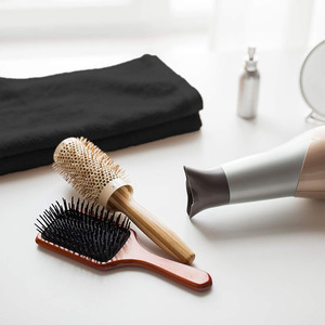 Tùy Chỉnh Tiệm Cắt Tóc Vẻ Đẹp Spa 100% Bông 41*71Cm 16*27.9Inch Tóc Salon Chống Bleach Bằng Chứng Màu Đen Khăn Với Logo - Product Image 3