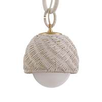 Applique murale LED bohème à chaîne en corde, abat-jour en rotin tressé blanc, base en laiton, globe en verre laiteux, pour salle de bain, coiffeuse, chambre, maison de style côtier