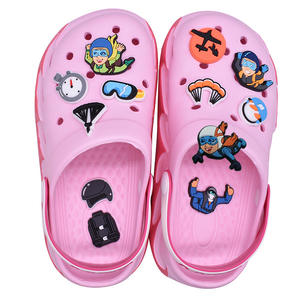 2024 익스트림 스포츠 최신 공장 가격 도매 만화 낙하산 시리즈 신발 버클, 나막신, 매력적인 신발 액세서리 - Product Image 1