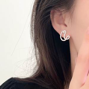 Ruitai – boucles d'oreilles en argent Sterling S925 pour femmes, avec perles et notes musicales, couleur platine, usage quotidien - Product Image 1